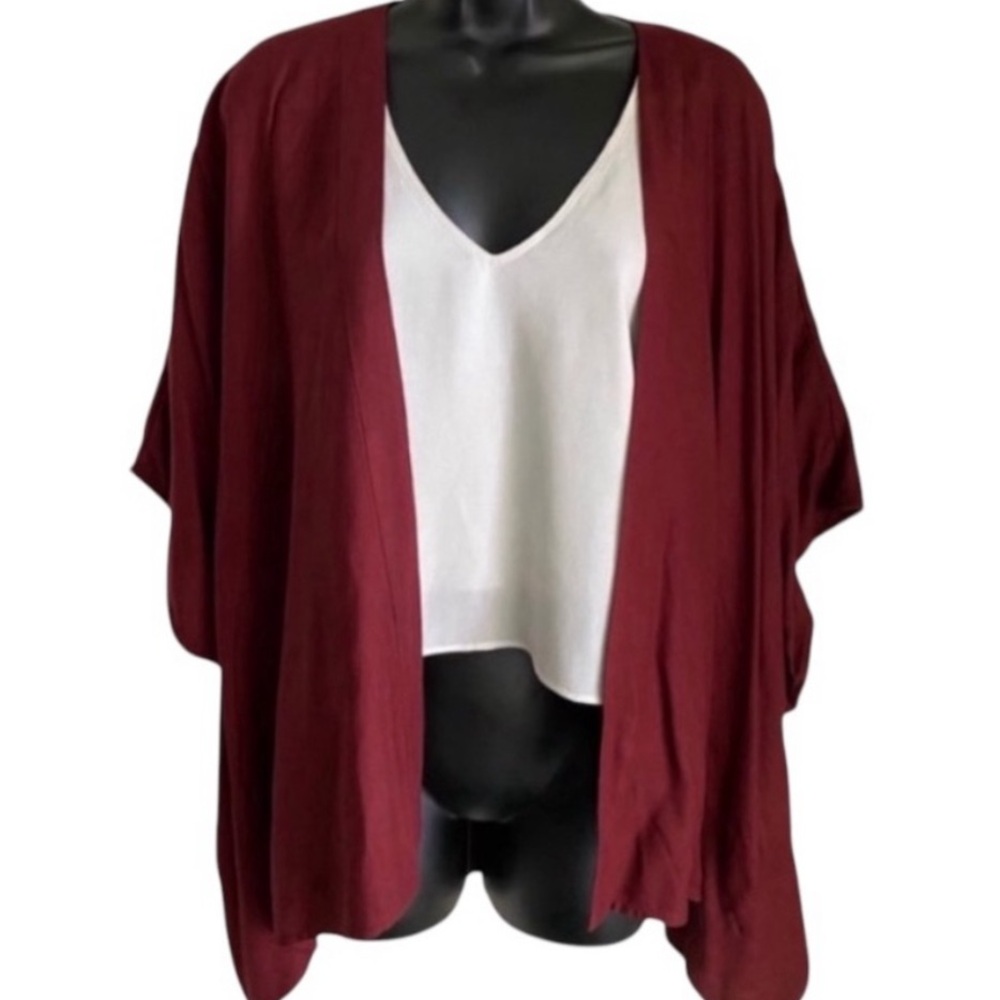 ARITZIA - TALULAH - Gawk We Kimono Duster